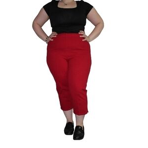 Faded Glory Women's Vibrant Red Capris
